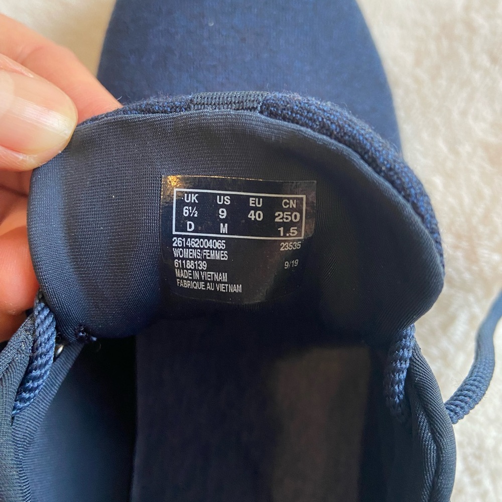 Clarks Blue Minimalist Sneakers - Picture 4 of 6